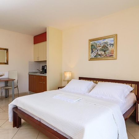 Apartments Jozic Trogir Exterior photo