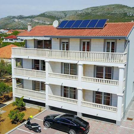 Apartments Jozic Trogir Exterior photo