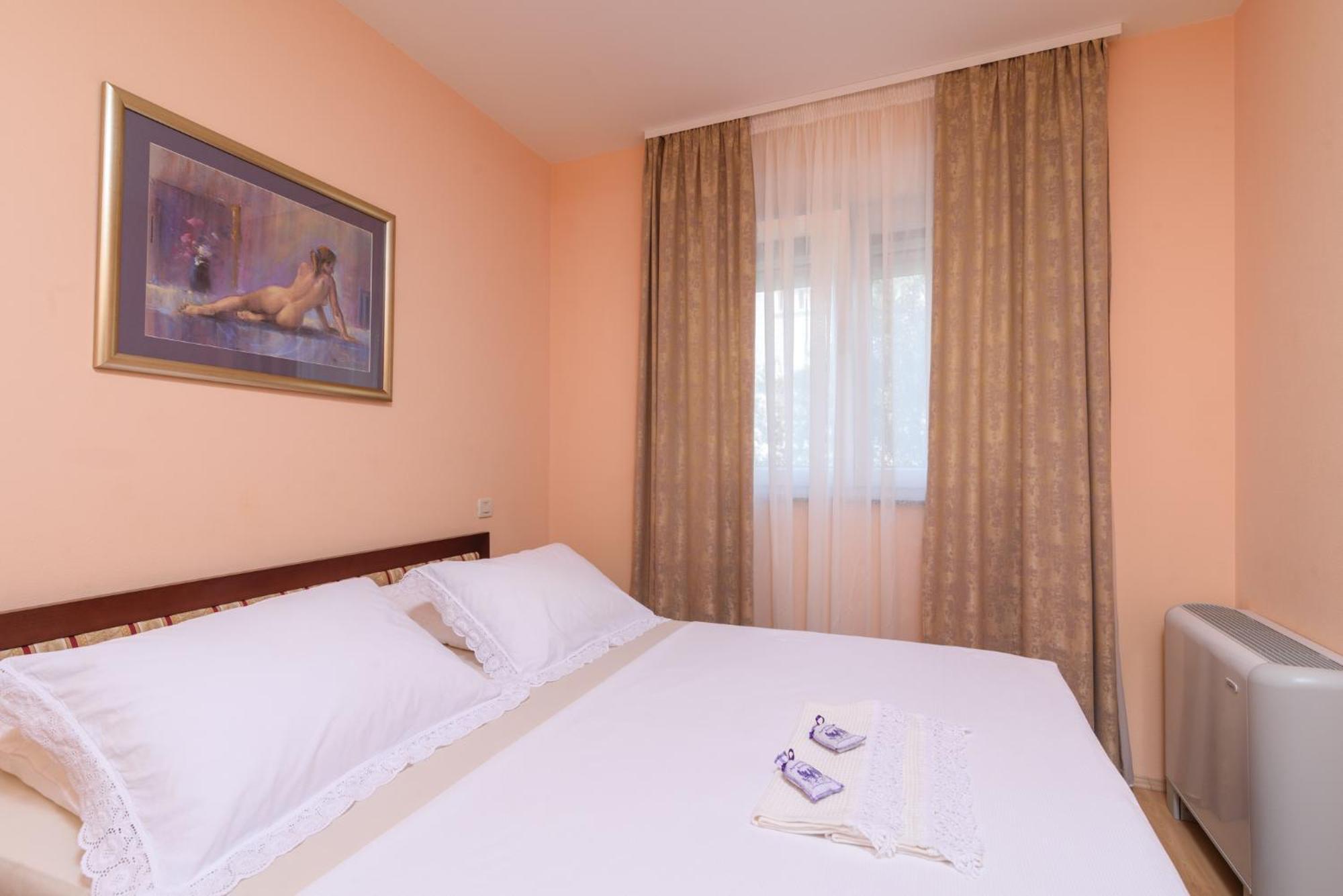 Apartments Jozic Trogir Exterior photo