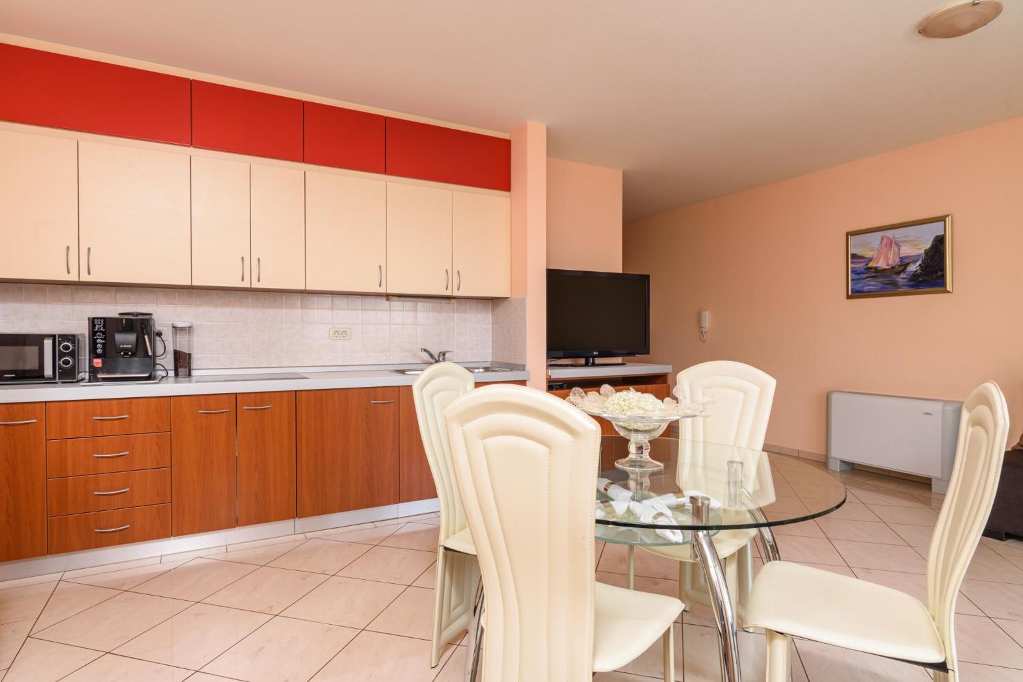 Apartments Jozic Trogir Exterior photo